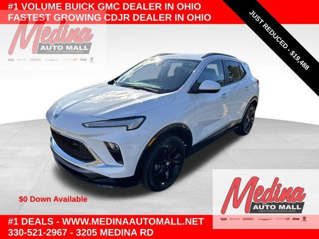 Used 2024 Buick Encore GX Sport Touring FWD image 1