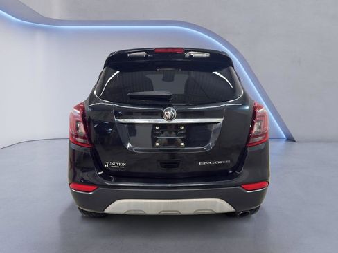 Used 2019 Buick Encore Sport Touring image 6