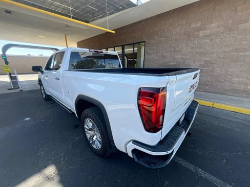 Used 2023 GMC Sierra 1500 Denali w/ Technology Package AWD/4WD image 6