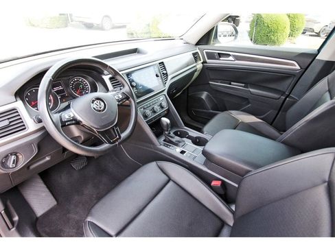 Used 2019 Volkswagen Atlas SE FWD image 13