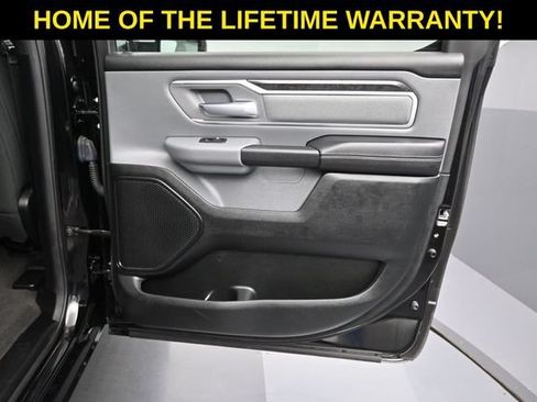 Used 2021 RAM 1500 Big Horn AWD/4WD image 40