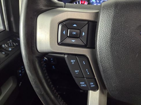 Used 2021 Ford F250 Platinum w/ FX4 Off-Road Package AWD/4WD image 19