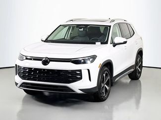 New 2026 Volkswagen Tiguan SE video 3