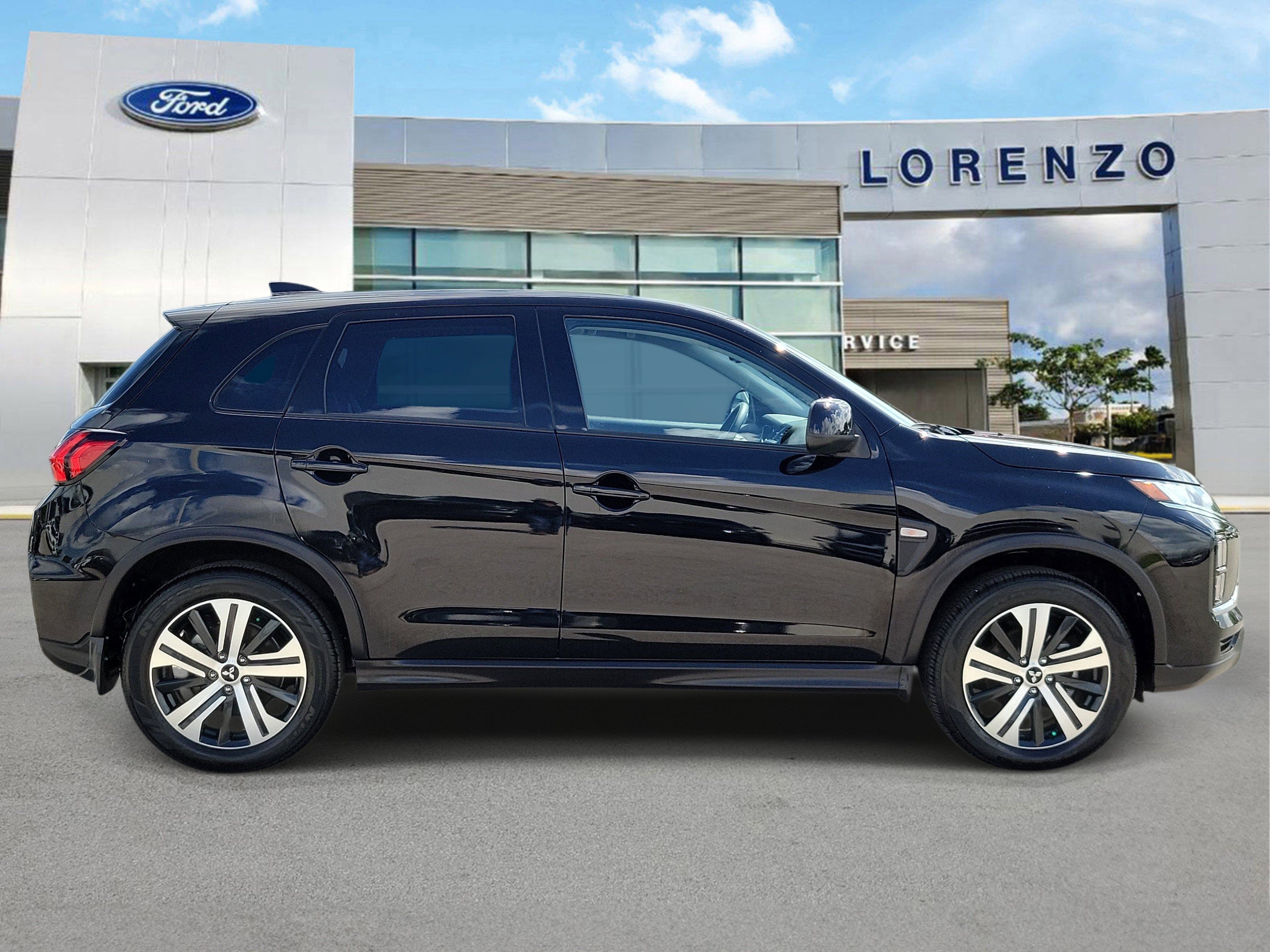 Used 2025 Mitsubishi Outlander Sport ES AWD/4WD image 4