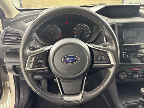 Used 2019 Subaru Crosstrek 2.0i Premium AWD/4WD image 11