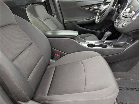 Used 2020 Chevrolet Malibu LT FWD image 18