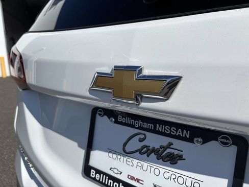 Used 2018 Chevrolet Equinox LT FWD image 11