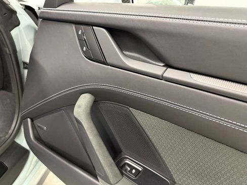 Used 2025 Porsche 911 Carrera GTS image 29