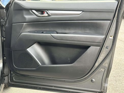 Used 2018 MAZDA CX-5 Touring image 27