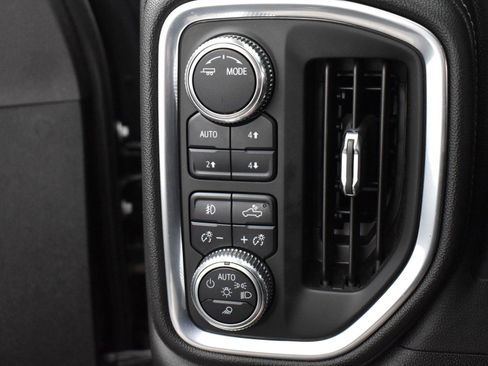 Used 2021 GMC Sierra 3500 Denali w/ Denali Ultimate Package image 24