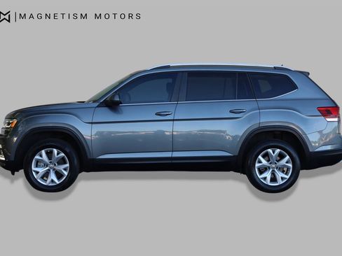 Used 2019 Volkswagen Atlas SE w/ Towing Package FWD image 2