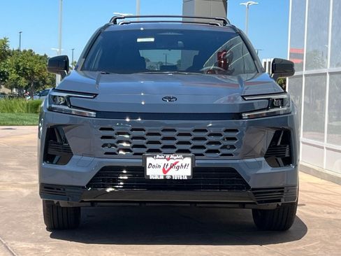 New 2026 Toyota RAV4 SE AWD/4WD image 10