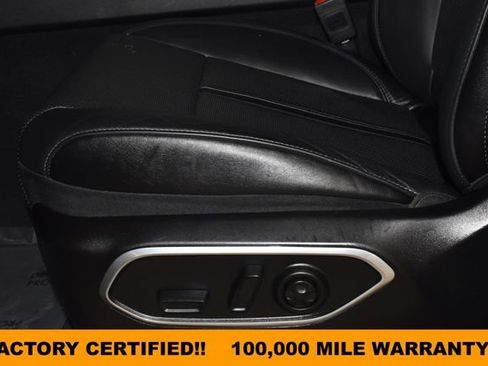 Certified 2024 Jeep Wagoneer L Series II w/ Flexible Seating Group AWD/4WD image 10