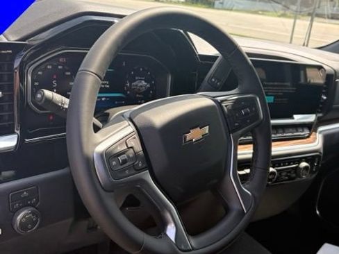 New 2026 Chevrolet Silverado 1500 LT AWD/4WD image 17