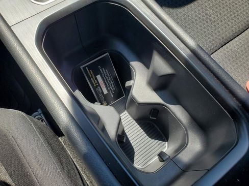 Certified 2025 Nissan Kicks S image 26