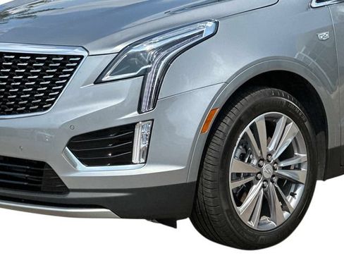Used 2025 Cadillac XT5 Premium Luxury AWD/4WD image 7