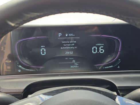 Certified 2025 Kia Seltos S image 31