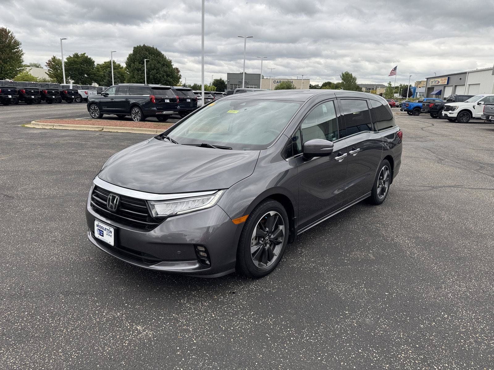 Used 2023 Honda Odyssey Elite image 7