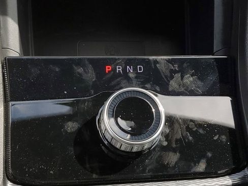 New 2026 Jeep Grand Cherokee L 2WD image 33