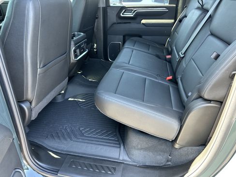 Certified 2025 Chevrolet Silverado 2500 LTZ w/ LTZ Plus Package image 21