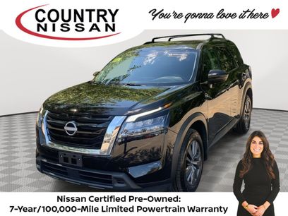 Certified 2024 Nissan Pathfinder SV