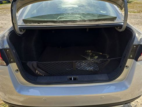 New 2025 Nissan Versa SR w/ Trunk Package image 10