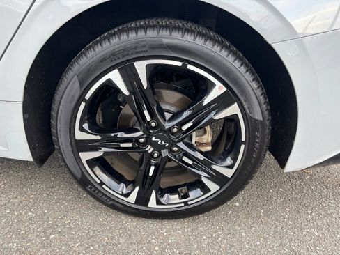 Used 2023 Kia K5 GT-Line w/ GT-Line Premium Package image 9