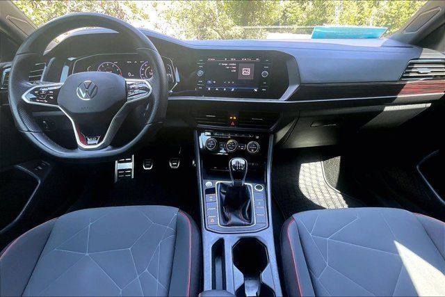 Used 2024 Volkswagen Jetta GLI 40th Anniversary Edition FWD image 7