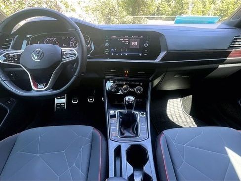 Used 2024 Volkswagen Jetta GLI 40th Anniversary Edition FWD image 7