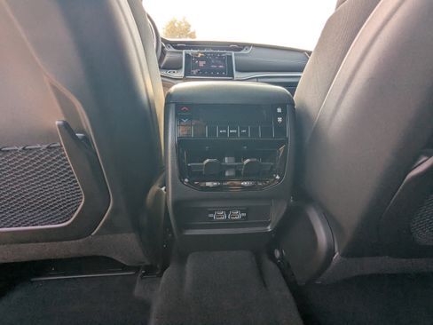 Certified 2025 Jeep Grand Cherokee L Laredo w/ Trailer Tow Package AWD/4WD image 14
