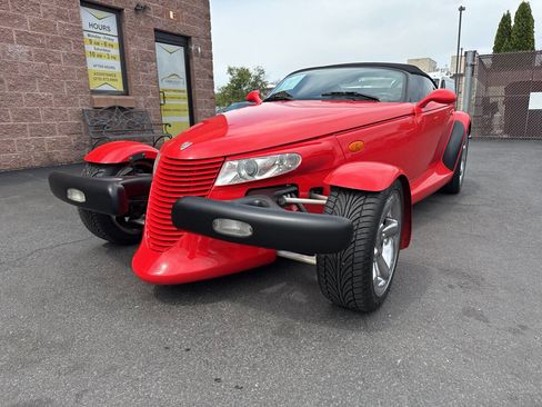Used 1999 Plymouth Prowler RWD image 3