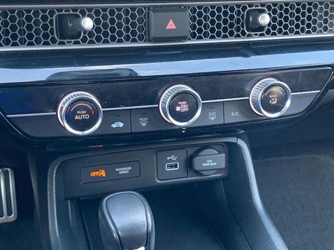 Used 2023 Honda Civic Sport image 24