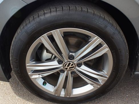 Used 2024 Volkswagen Jetta SE image 26