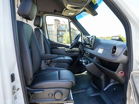 New 2026 Mercedes-Benz Sprinter 2500 image 16