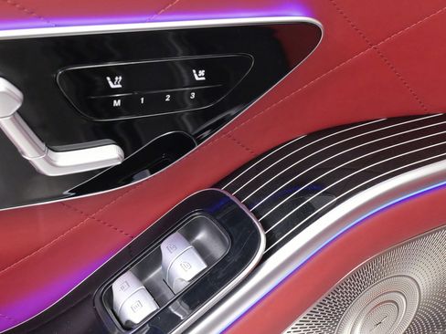 Used 2022 Mercedes-Benz S 500 4MATIC image 42