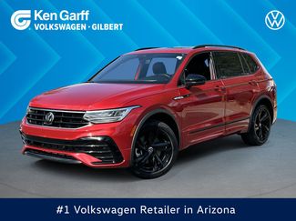 Certified 2024 Volkswagen Tiguan SE R-Line FWD video 1