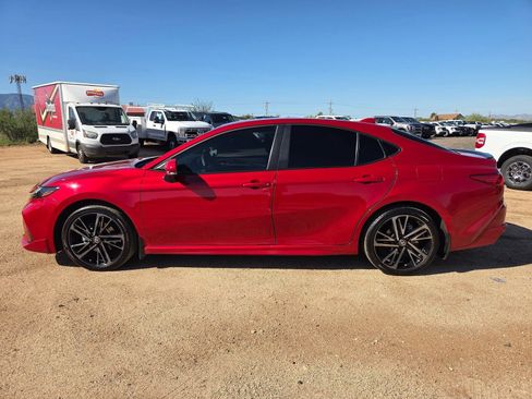 Used 2025 Toyota Camry XSE AWD/4WD image 9