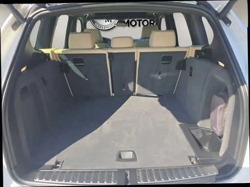 Used 2017 BMW X3 xDrive28i image 17