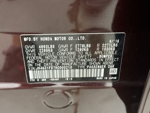 Used 2017 Acura RLX w/ Technology Package FWD image 11