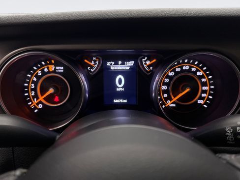 Used 2018 Jeep Wrangler Unlimited Sport S image 13