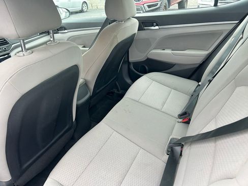 Used 2020 Hyundai Elantra SEL FWD image 28