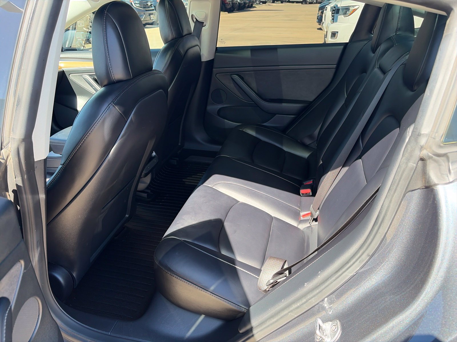 Used 2022 Tesla Model 3 Performance AWD/4WD image 16