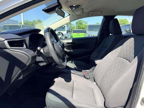 Used 2023 Toyota Corolla LE FWD image 15