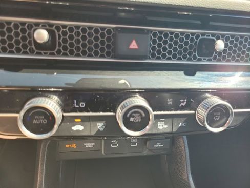 Used 2025 Honda Civic Sport image 23