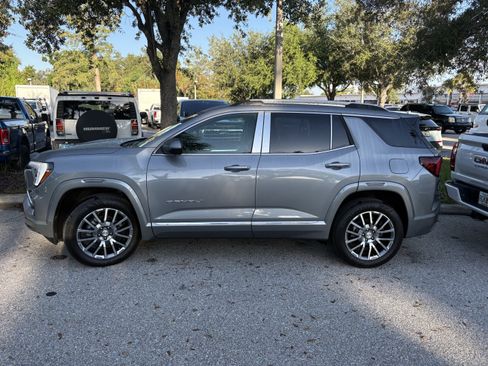 Used 2026 GMC Terrain Denali w/ LPO, Floor Liner Package AWD/4WD image 4