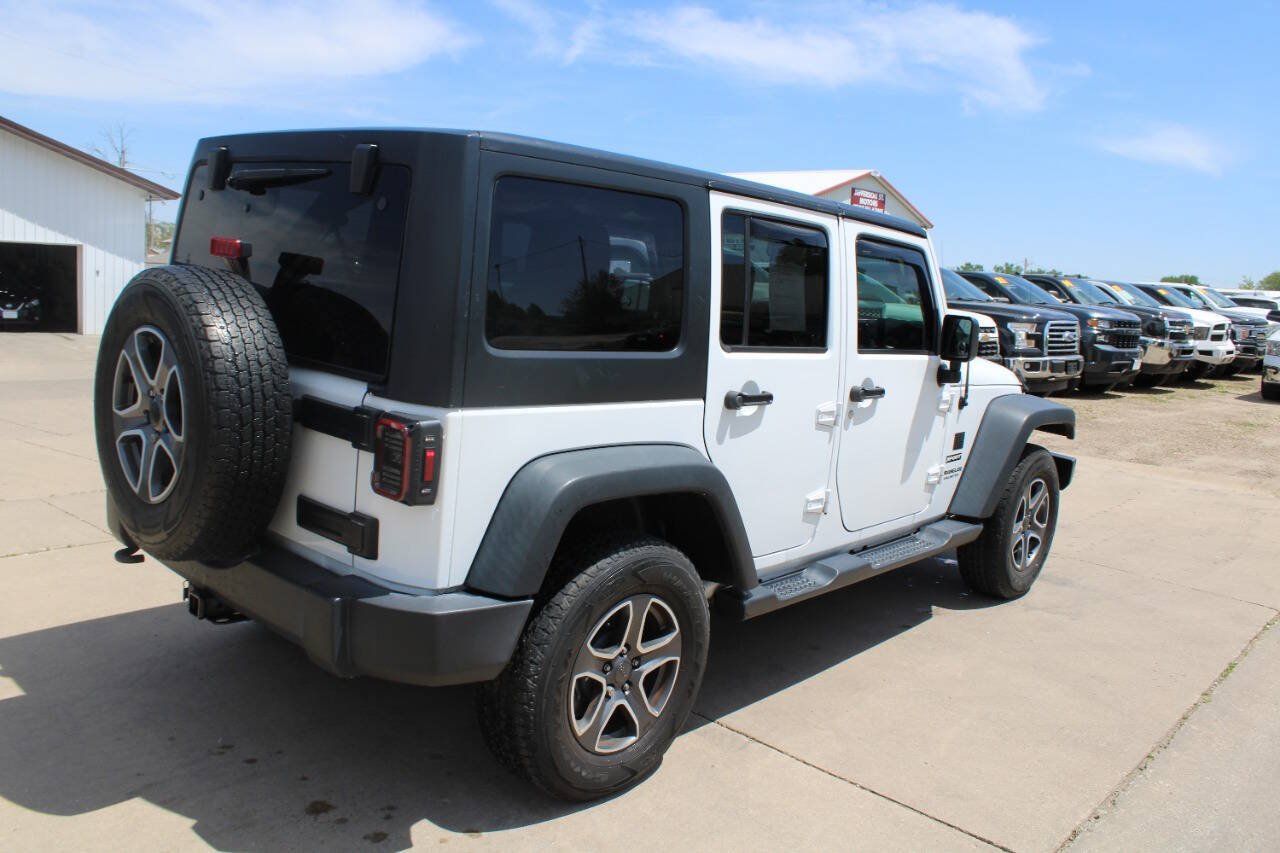 Used 2017 Jeep Wrangler Unlimited Sport w/ Quick Order Package 23S AWD/4WD image 8