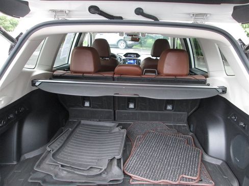 Used 2019 Subaru Forester Touring w/ Popular Package #3 AWD/4WD image 6