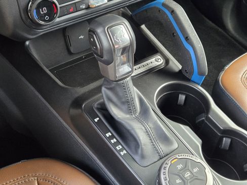 Used 2023 Ford Bronco Outer Banks AWD/4WD image 21