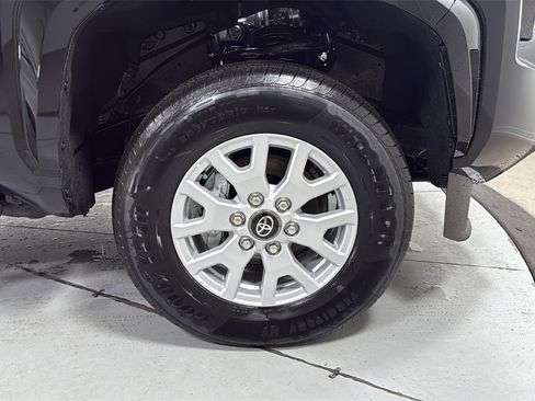 New 2026 Toyota Tacoma SR5 image 21