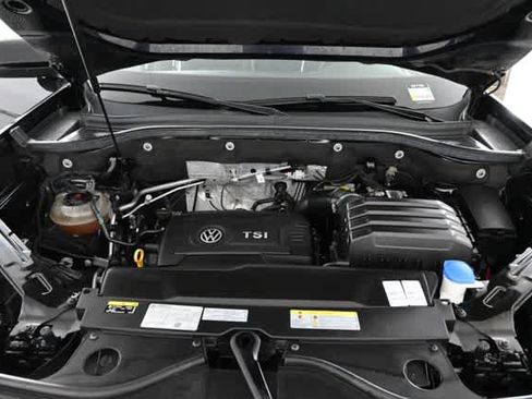 Certified 2023 Volkswagen Atlas Cross Sport SE w/ Black Wheel Package image 29